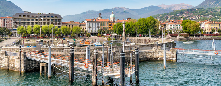 Hafen von Intra
