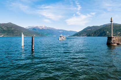 Hafen von Luino