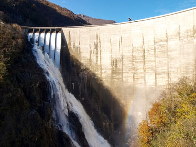 Bild vom Verzasca Staudamm