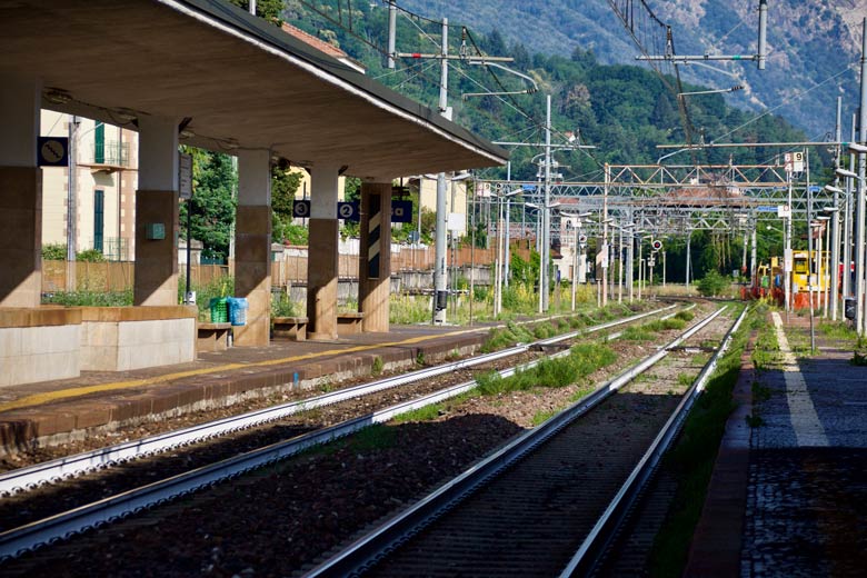 Bahnhof von Stresa Bahnhof von Stresa