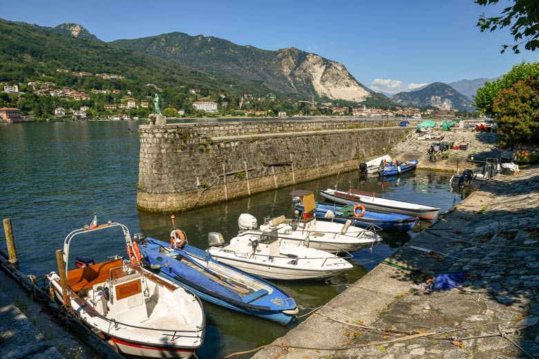 Hafen der Isola dei Pescatori Hafen der Isola dei Pescatori