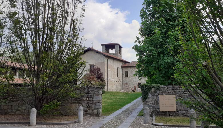 Kirche St. Michele in Voltorre