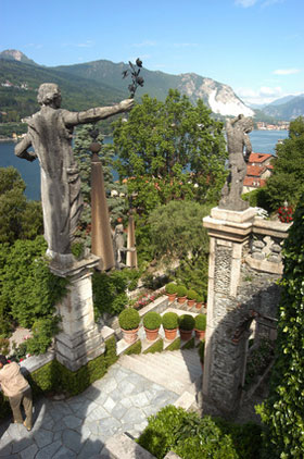 Isola Bella Statuen im Garten