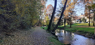 Besozzo mit Spaziergang am Fluss Bardello entlang