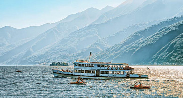 Fähren auf dem Lago Maggiore