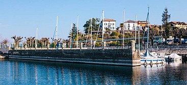 Hafen von Ranco