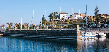 Hafen von Ranco