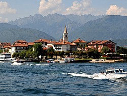 Motorboote auf dem Lago Maggiore